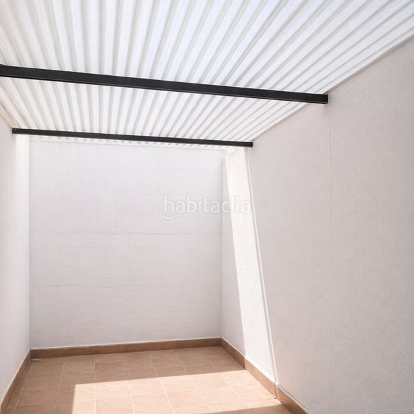 Foto a3b9d94c-bcf8-4ecf-9ba6-22bdb03343fa. Casa a calle murillo 1 a Zona Carrefour - Urbanizaciones Torrevieja