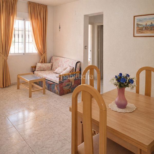 Foto a7db56f3-cb83-4fa5-998e-148b968a81c1. Casa a calle murillo 1 a Zona Carrefour - Urbanizaciones Torrevieja