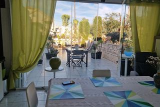 Casa adossada a Avenida de Torrevieja 145
