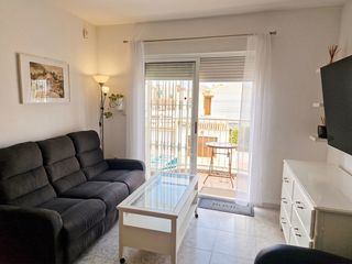 Casa a Calle murillo 120. Bungalow en planta alta con solárium privado en el chaparral (to