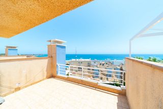 Casa adossada a Aguamarina