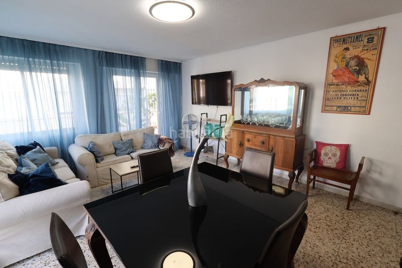 Foto 54bb7160-0542-4c8c-9f78-93355de97f87. Apartamento  en esquina en el centro , con vistas a la iglesia en Torrevieja