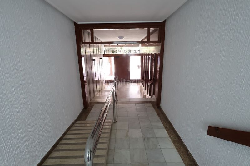 Foto 569d3d5b-3f6d-4925-b810-05aece8f4499. Apartamento  en esquina en el centro , con vistas a la iglesia en Torrevieja