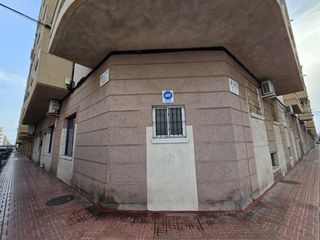 Geschäftsraum in Antonio Machado