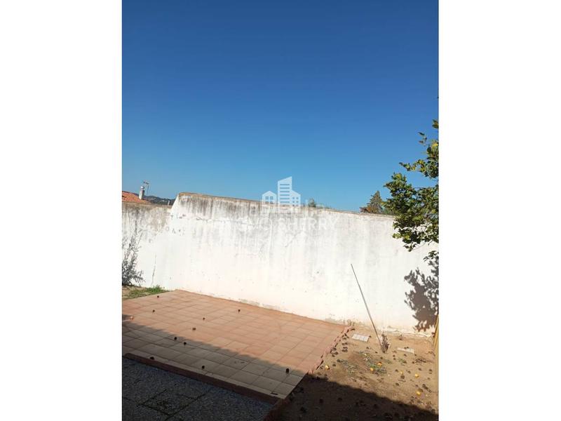 Foto 590fe21b-7d8d-4d42-804c-521247705476. Haus in calle real 59 in Carolina (La)