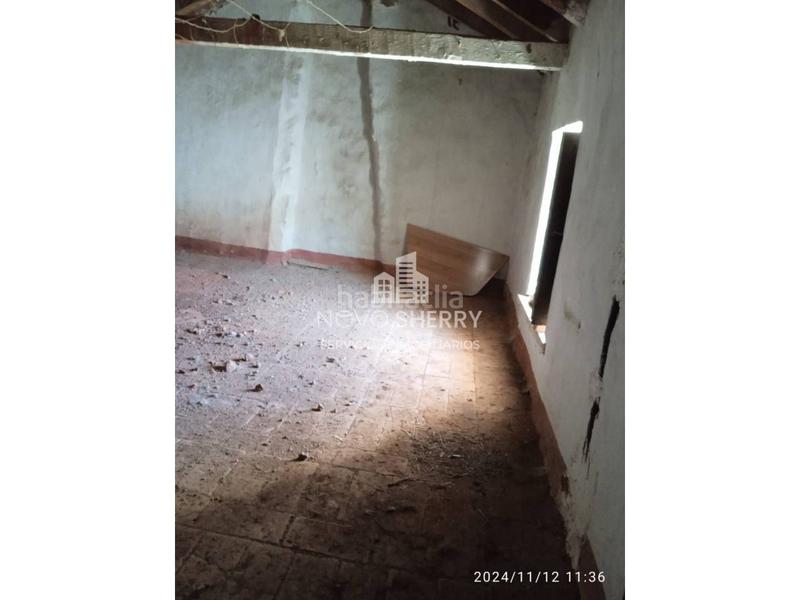 Foto 8f108781-a62e-40a7-b8e2-5be81cb3a4ca. Haus in calle real 59 in Carolina (La)