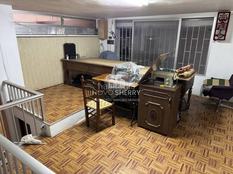 Foto 4ad899a1-1ab8-49f2-a310-41fe67cc41d2. Geschäftsraum in numancia 3 in Carolina (La)