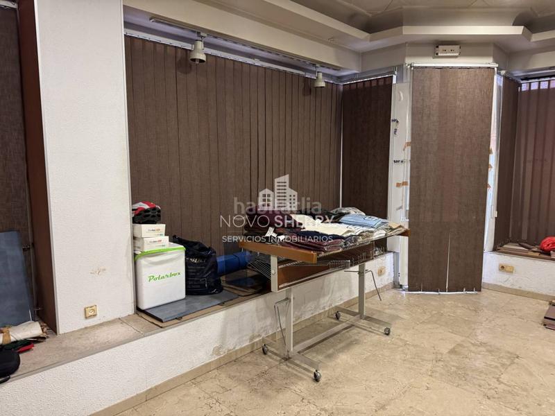 Foto c7a2c748-00fc-4abc-89b2-68b088627392. Geschäftsraum in numancia 3 in Carolina (La)