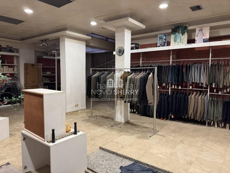 Foto d8cc8fd6-61b5-436a-8a5b-ee1e6628cf5b. Geschäftsraum in numancia 3 in Carolina (La)