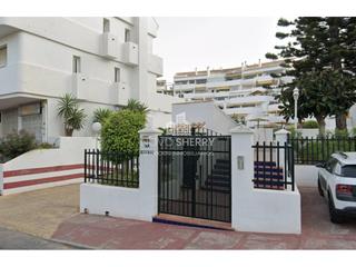 Rent Car parking in Yedras 1. Trastero en urb. eldorado