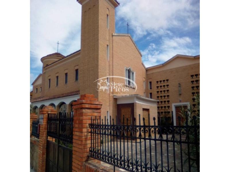 Foto 08709793-9f0c-4f77-8067-f1277909cffa. Edificio inmueble singular convento en venta en cintrueñiga navarra en Cintruénigo