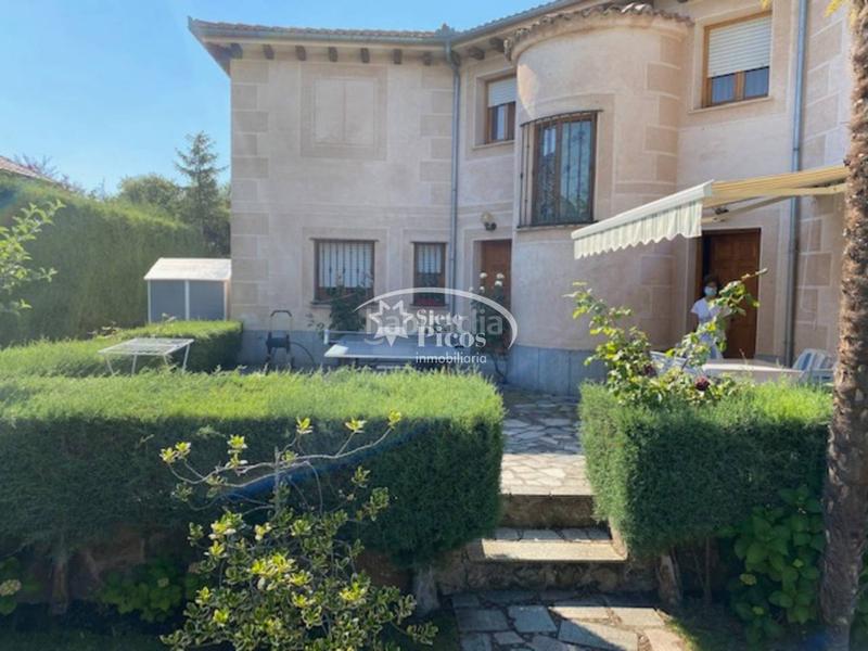 Foto 2038a192-39f4-4ddf-8d24-ef073c0a556f. Casa  unifamiliar en venta en Navas de Riofrío
