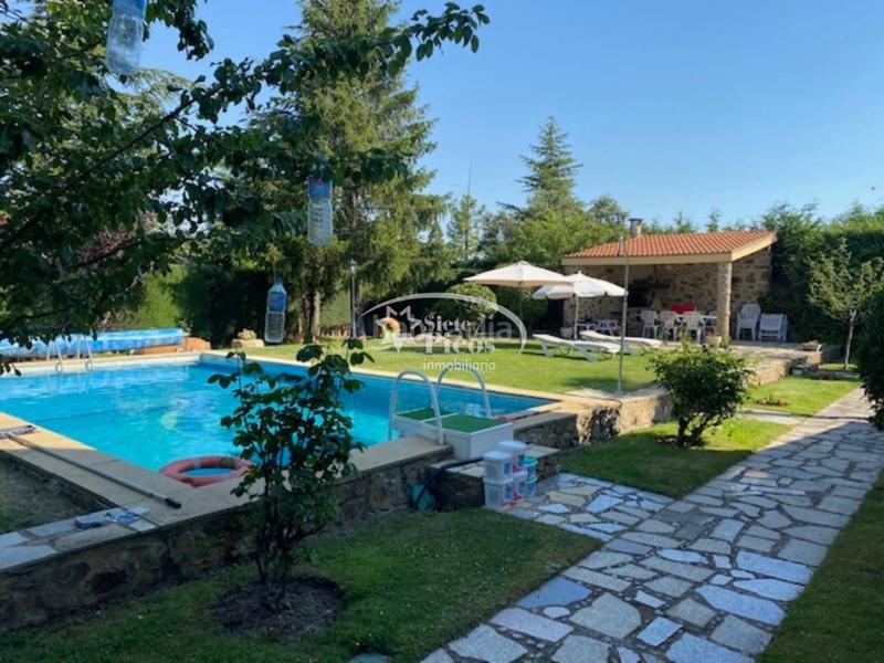 Foto 2b1ee148-0180-49a7-9ff3-2188d5851646. Casa  unifamiliar en venta en Navas de Riofrío