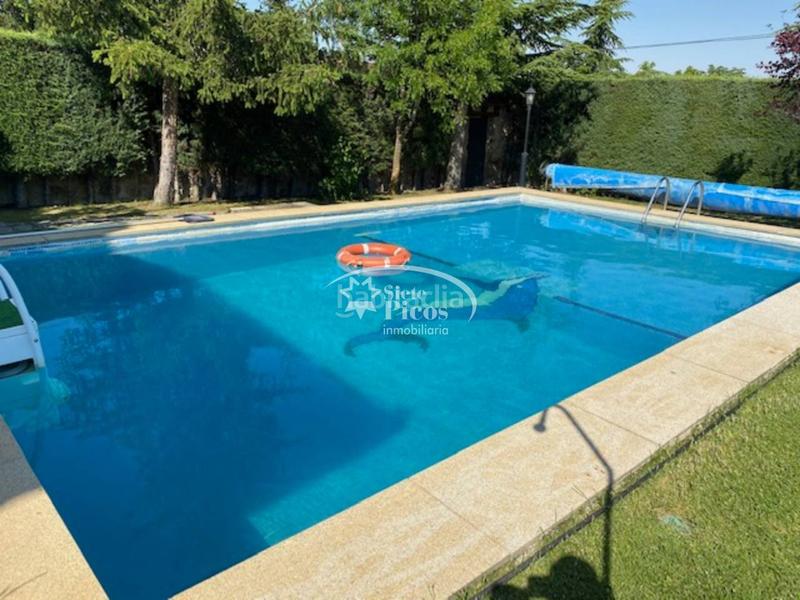 Foto 918bc5ac-535d-4f1e-91bf-d20134e489d5. Casa  unifamiliar en venta en Navas de Riofrío