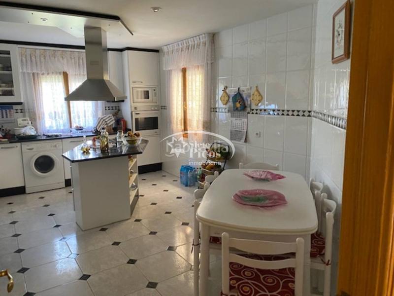 Foto aed46fe4-6711-4b2f-9255-5da33f9c5926. Casa  unifamiliar en venta en Navas de Riofrío