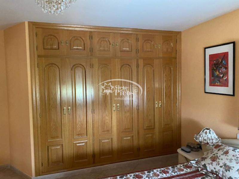Foto bf593ef0-872d-4fe1-aa46-3d64fc96a902. Casa  unifamiliar en venta en Navas de Riofrío