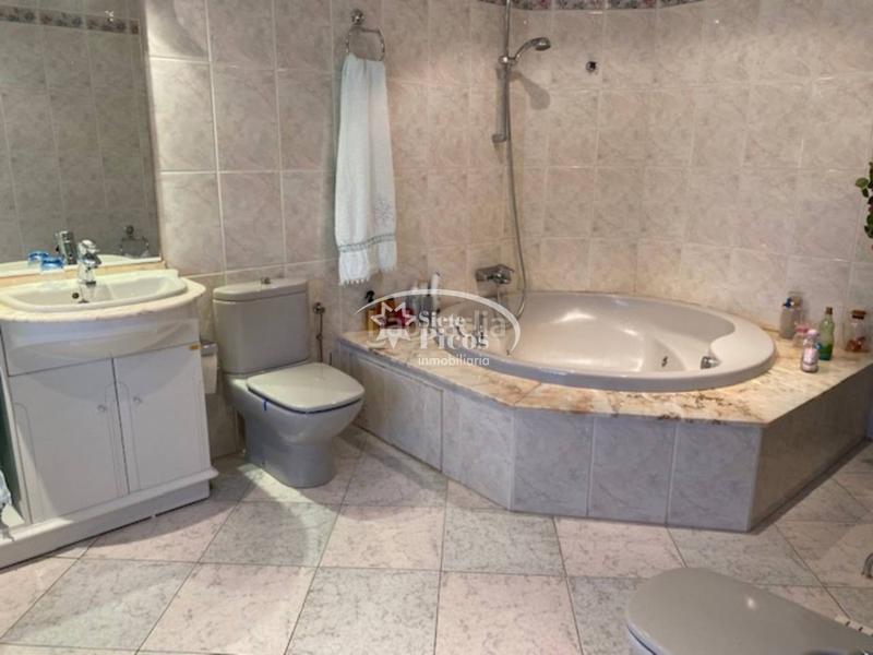 Foto c2da2e36-0bf9-4fe1-b6a5-c67417ae1dbc. Casa  unifamiliar en venta en Navas de Riofrío