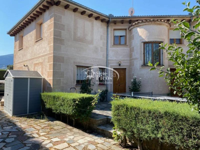 Foto d4c7052d-740f-4892-9f9a-23fe8c218c93. Casa  unifamiliar en venta en Navas de Riofrío