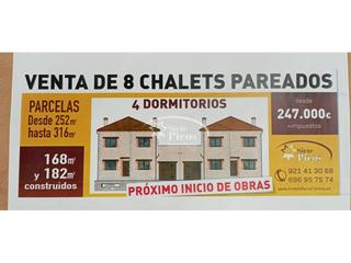 Maison jumelée  Soria 21. Chalet unifamiliar en venta en torrecaballeros