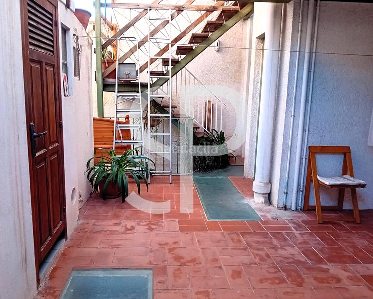 Foto 081bdd23-1fd9-4b26-8668-854dd3a19def. Maison avec cheminée chauffage parking dans Eixample Sant Feliu de Guíxols