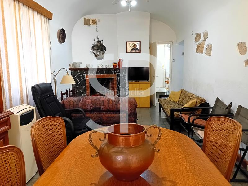 Foto 18270743-1ba9-4618-979c-de5c3b0628a7. Maison avec cheminée chauffage parking dans Eixample Sant Feliu de Guíxols