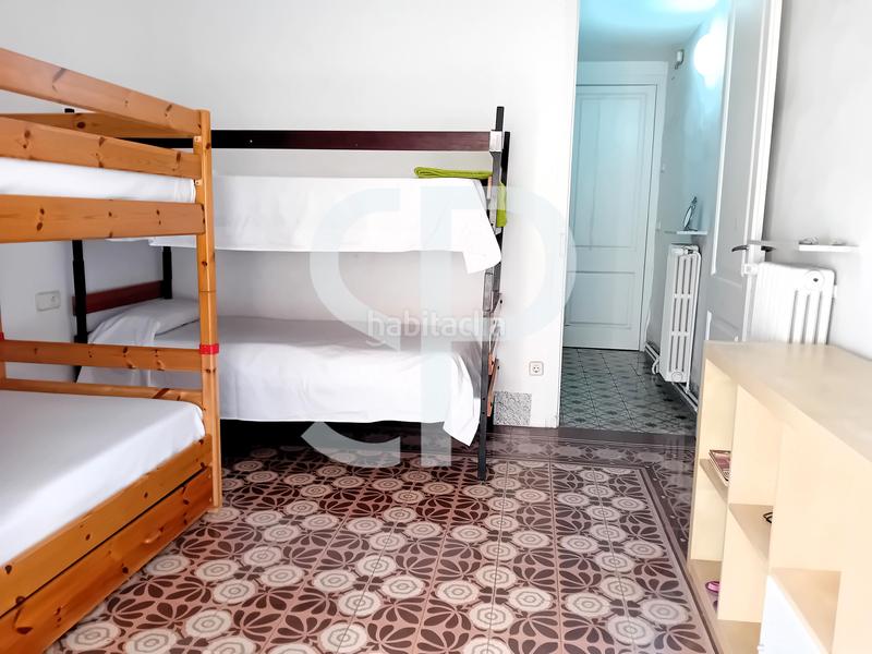 Foto 3be3ff57-bdce-4ef7-8804-20d07f0172a7. Maison avec cheminée chauffage parking dans Eixample Sant Feliu de Guíxols