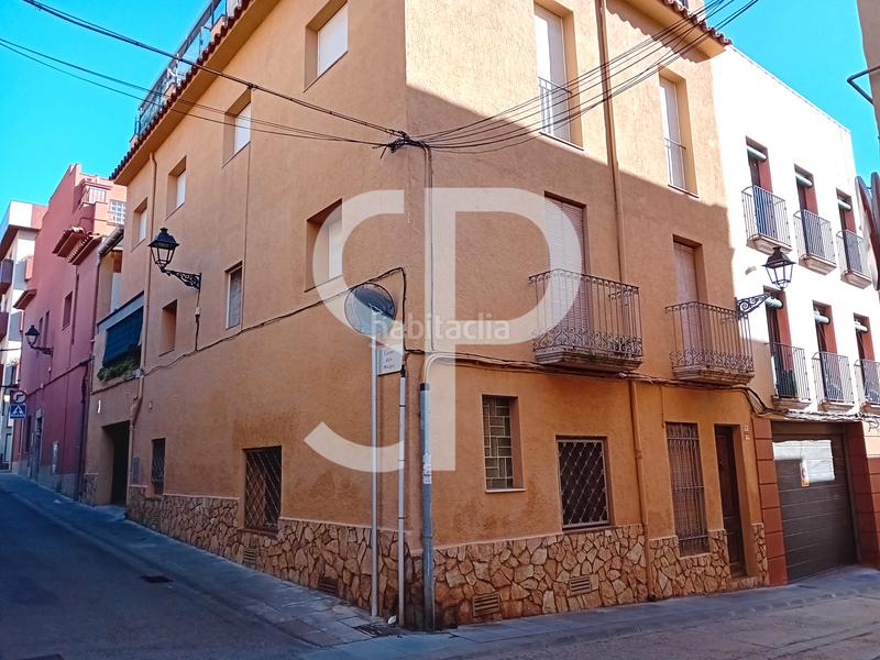 Foto be279c44-e25a-46a7-b2e0-6d5ec1c2dd1f. Maison avec cheminée chauffage parking dans Eixample Sant Feliu de Guíxols