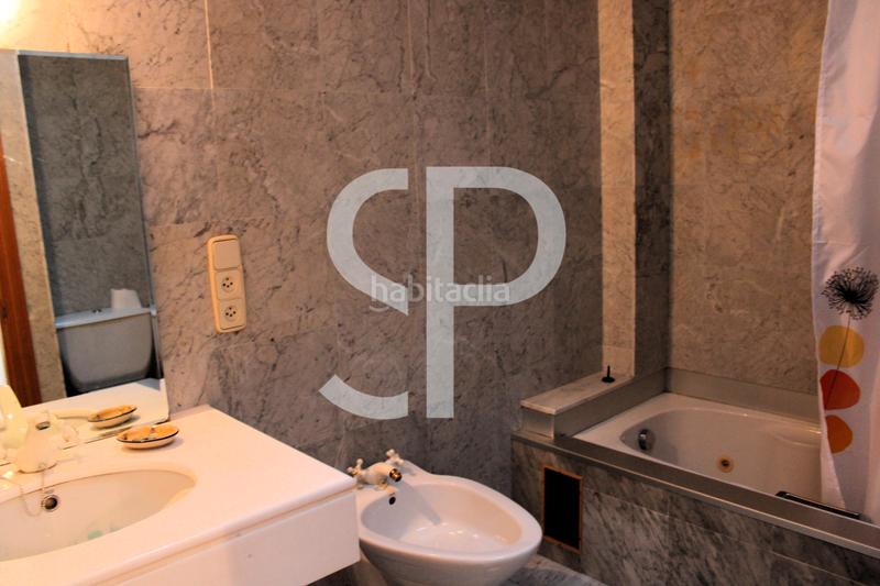 Foto f5cffcf0-adfd-4819-8f70-82da2c1f4ac9. Maison avec cheminée chauffage parking dans Eixample Sant Feliu de Guíxols