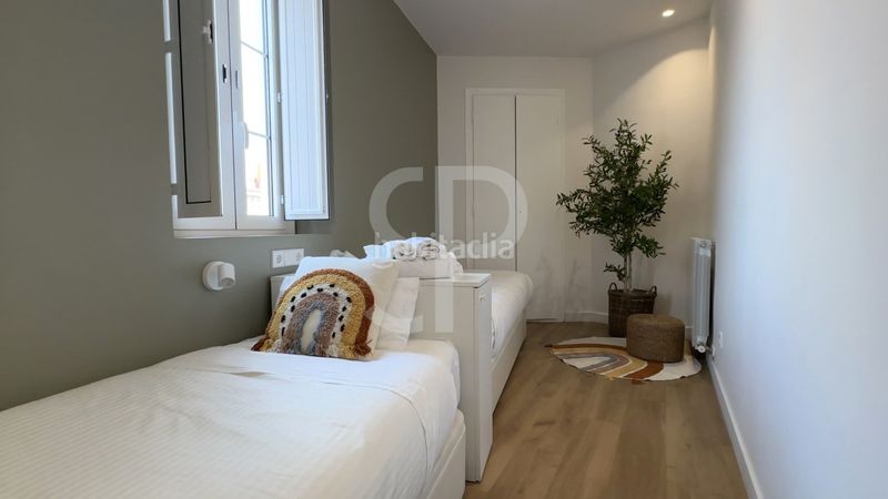 Foto 3d41905b-d273-4471-b599-973c61495635. Àtic amb calefacció a Eixample Sant Feliu de Guíxols