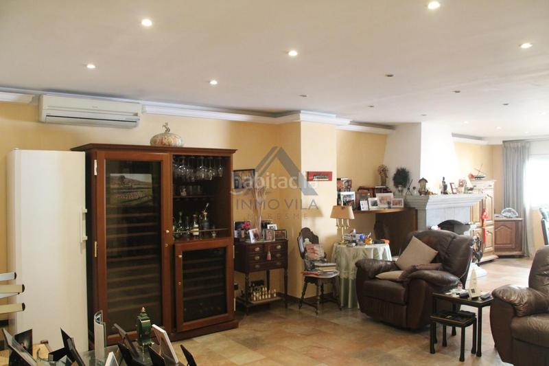 Foto 52c5f47a-d9d4-40a5-8297-613b51674369. Maison avec parking dans Centre Mataró