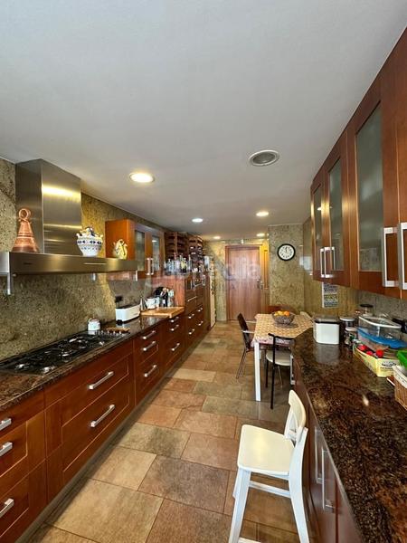 Foto ade418d3-43d8-4eea-932b-21311eb92847. Maison avec parking dans Centre Mataró