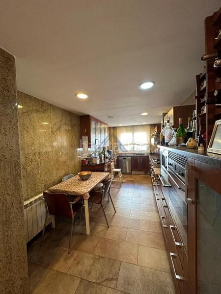 Foto ba8571af-ee9b-4db9-a03b-1b6af202e0f7. Maison avec parking dans Centre Mataró