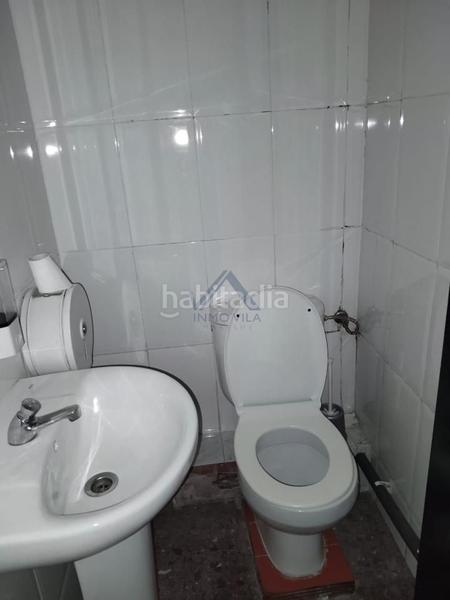 Foto e6eda6f0-a042-4775-b73d-f1a2de10c465. Locale commerciale in San Pere Terrassa