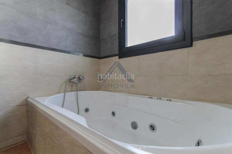 Foto b89c8c8a-1ffc-4f7f-b58d-3a0757ce8b01. Casa espectacular casa de obra nueva en agora park, en Tordera