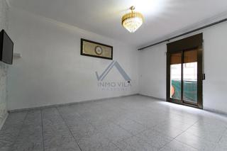 Pis  Carrer mèxic. En venta primer piso sin ascensor en rocafonda!