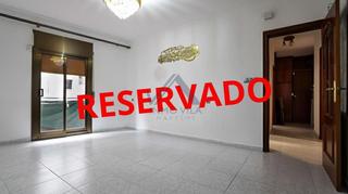 Etagenwohnung  Carrer mèxic. En venta primer piso sin ascensor en rocafonda!