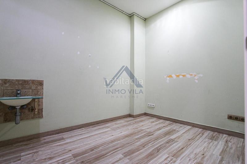 Foto 0793029b-7782-470d-bd99-6a92ed917d7b. Rent business premise in Centre Mataró