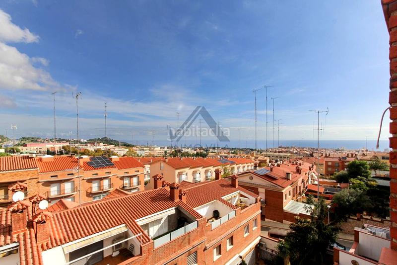 Foto 8f32ba69-95e4-4c8c-8b96-7b6b596fee91. House with parking in Vista Alegre Mataró