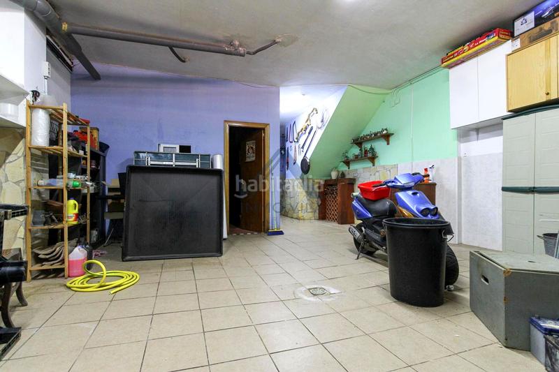 Foto c4e0c8f2-1aba-4bd4-acd3-2764b8ec43a2. House with parking in Vista Alegre Mataró