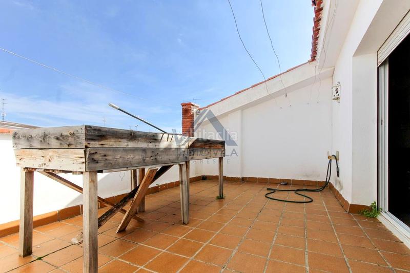 Foto dcd1ed2c-bb5e-4c33-baaf-91bf4df87a96. House with parking in Vista Alegre Mataró