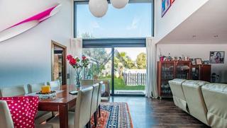 Maison  Carrer cristòfol colom. Increible casa reformada en centro de argentona!