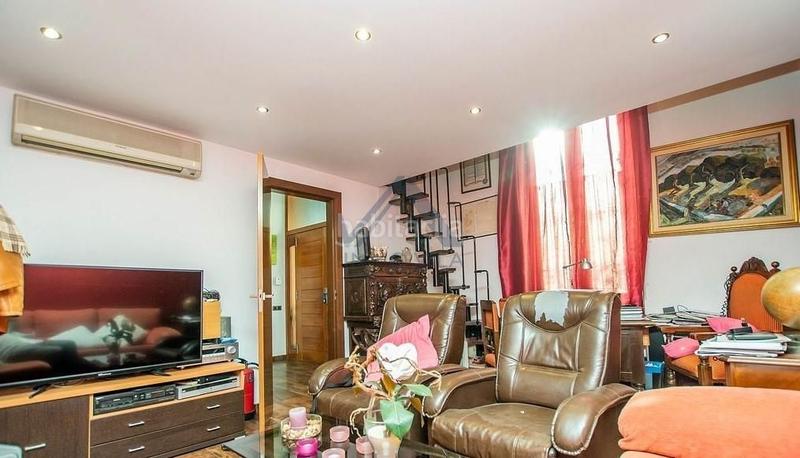 Foto 78bdece9-7eb0-4897-b199-6ea2235b4ea9. Casa con piscina in Nucli Urbà Argentona