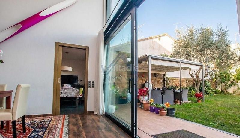 Foto 81d712fb-319b-4e34-9e2f-d0315dc3bc1c. Casa con piscina in Nucli Urbà Argentona