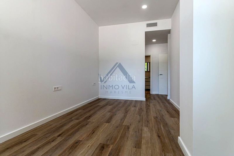 Foto 1abb0f11-4e16-419c-b192-e3fac9e59bc5. Planta baixa a Eixample Sud-Migdia Girona