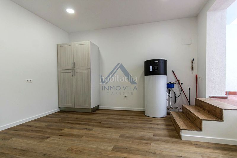 Foto acc7b4d7-cee0-4a4b-b635-4a20951b49ca. Planta baixa a Eixample Sud-Migdia Girona