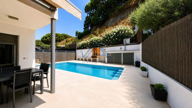 Foto 721462dd-5caf-462b-b5bb-a22d063f734a. Casa amb aparcament piscina a Centre Sant Andreu de Llavaneres