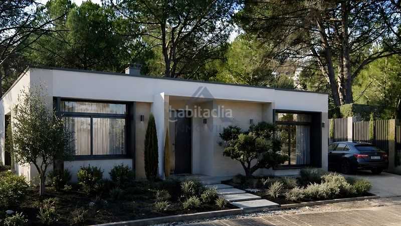 Foto c9495b01-878f-4677-9b99-f21bd9eef34e. Casa amb piscina a Castellnou-Can Mir-Can Solà Rubí