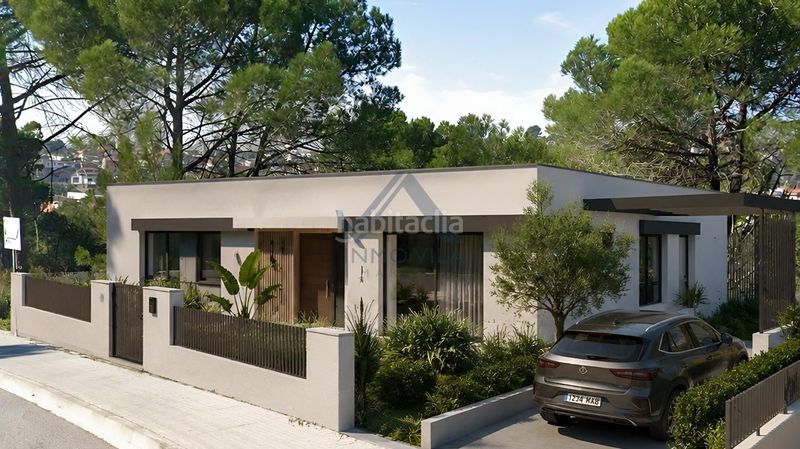 Foto d95da430-30be-45e8-b3ab-9f2ceeb1a30d. Casa amb piscina a Castellnou-Can Mir-Can Solà Rubí