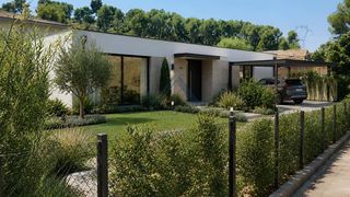 Casa  De la mare de déu de lourdes. Proyecto de vivienda en cases pairals