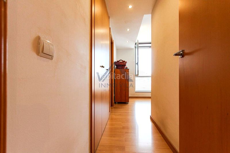 Foto 501ba394-ba52-4cc0-89f5-71ba12cedb4c. Alquiler piso espectacular piso con terraza de 90 m en Mataró
